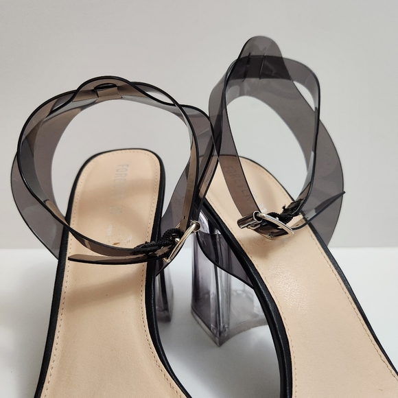 🆕️Forever 21 Black Rhinestone And Lucite Heel Sandals - Picture 12 of 14